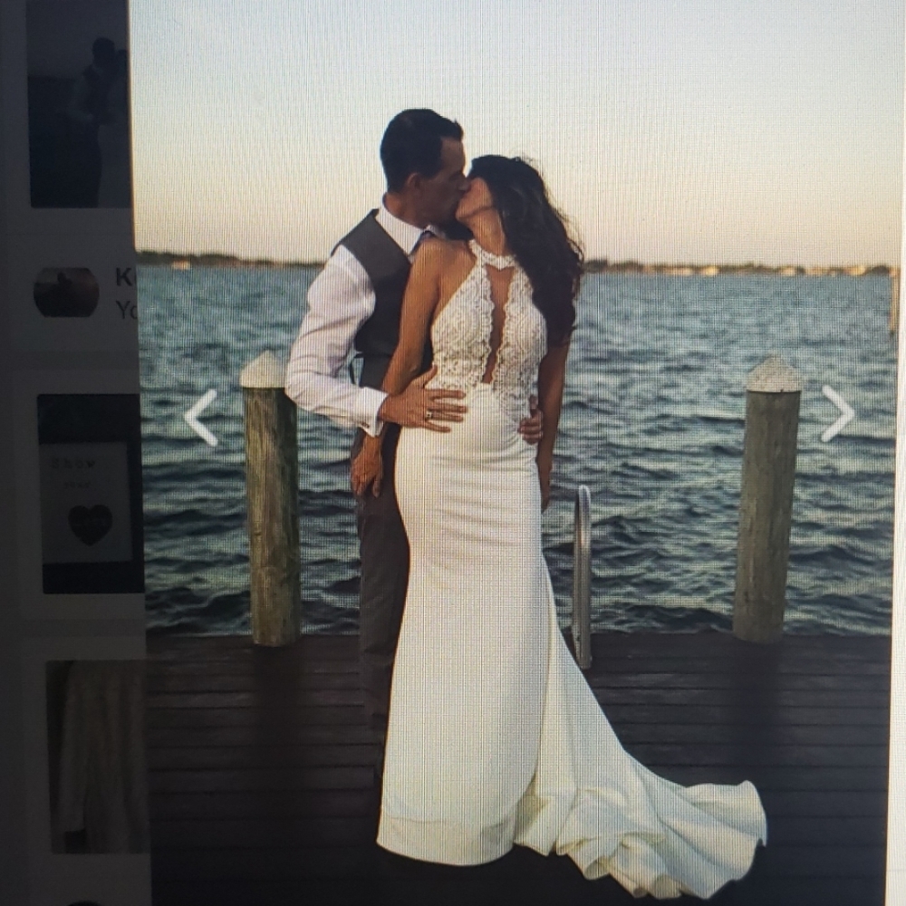 Wedding dress